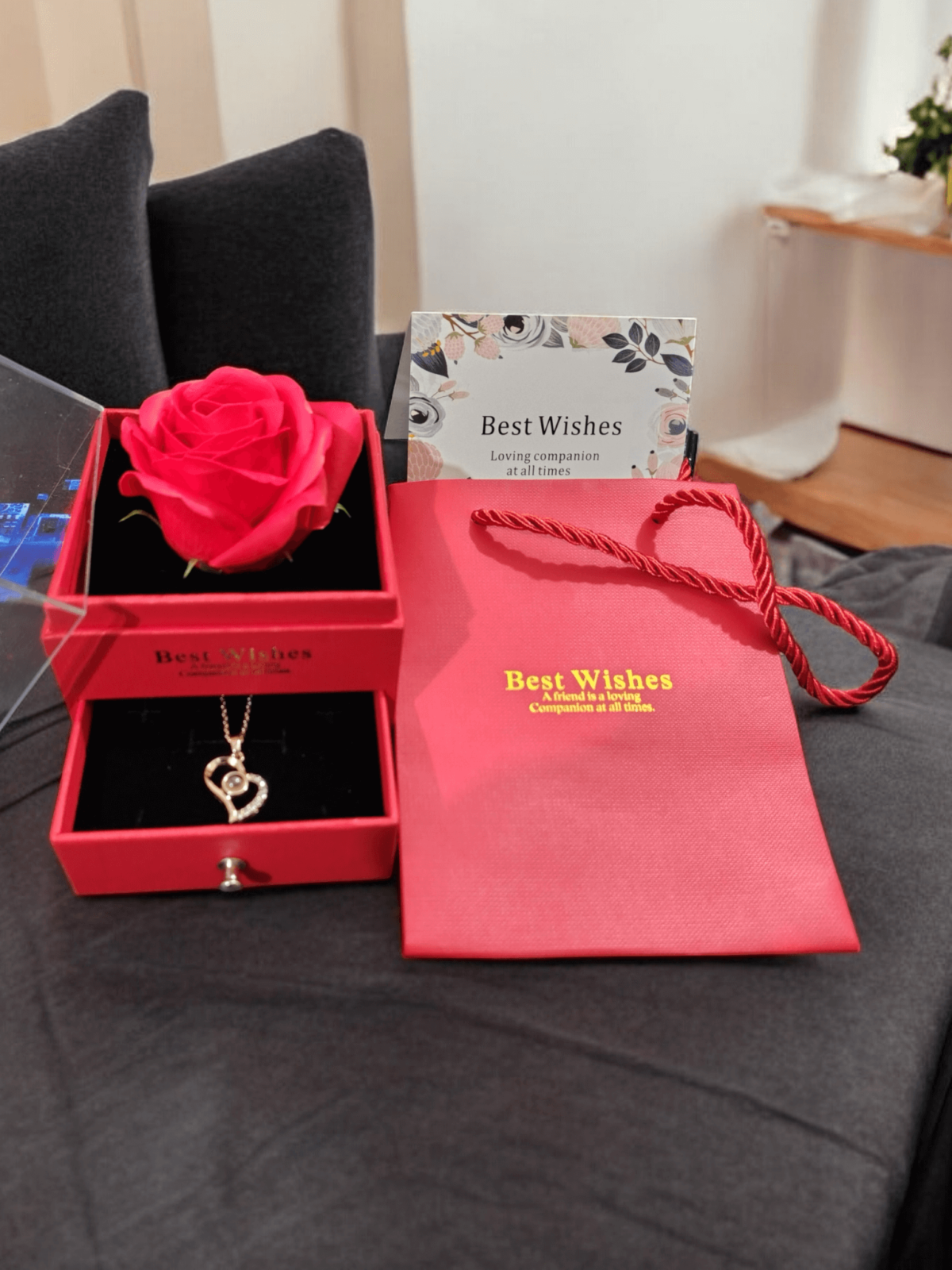 Large Size Soap Rose With Necklace [Red Box]