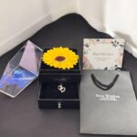 Soap Sunflower With Necklace [Black Box]